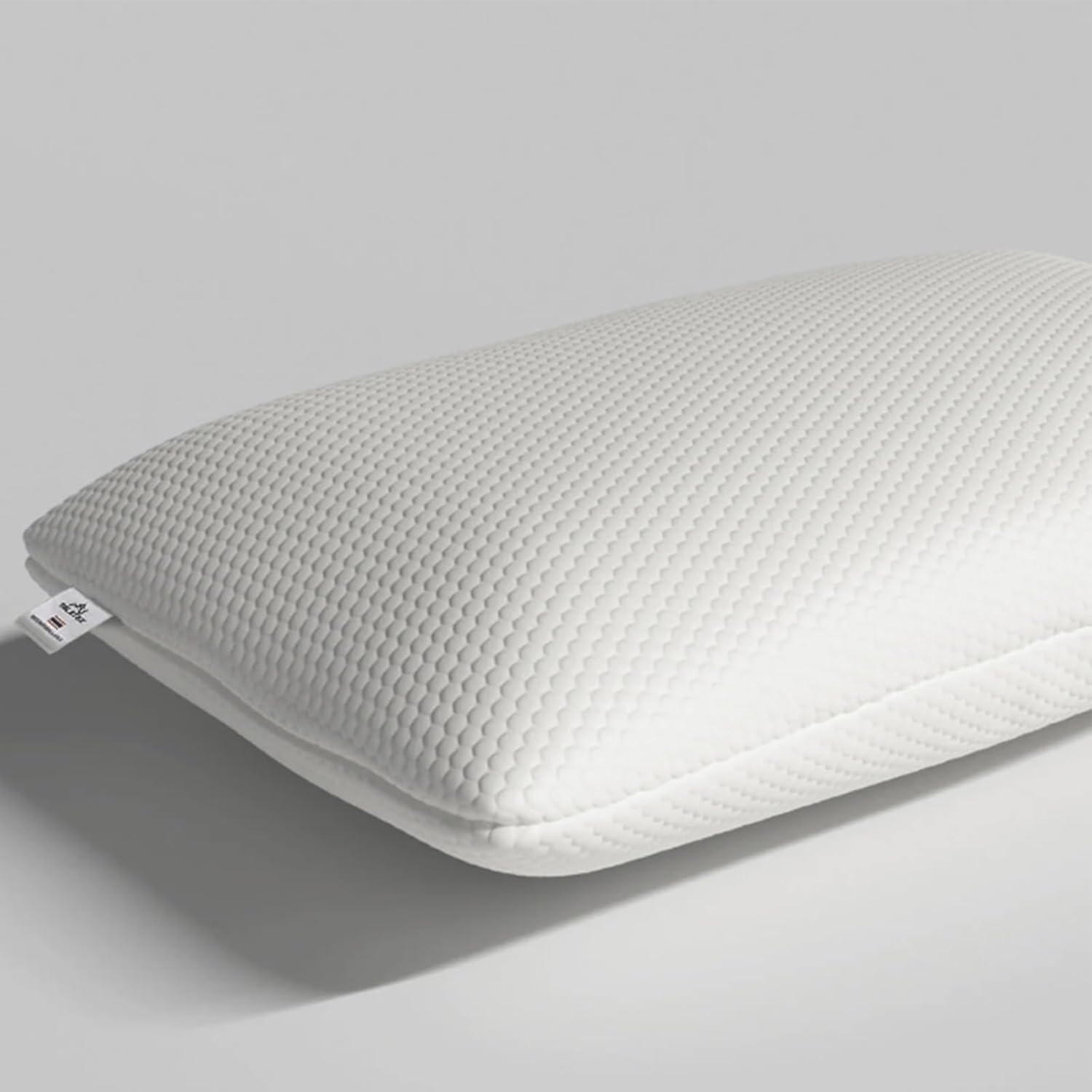 Talatex Premium Tencel Pillow Cases Set Of 2, Breathable Ultra Soft Pillow Cover With Zipper, Double Sided Silent Pillow Protectors, White, Standard
