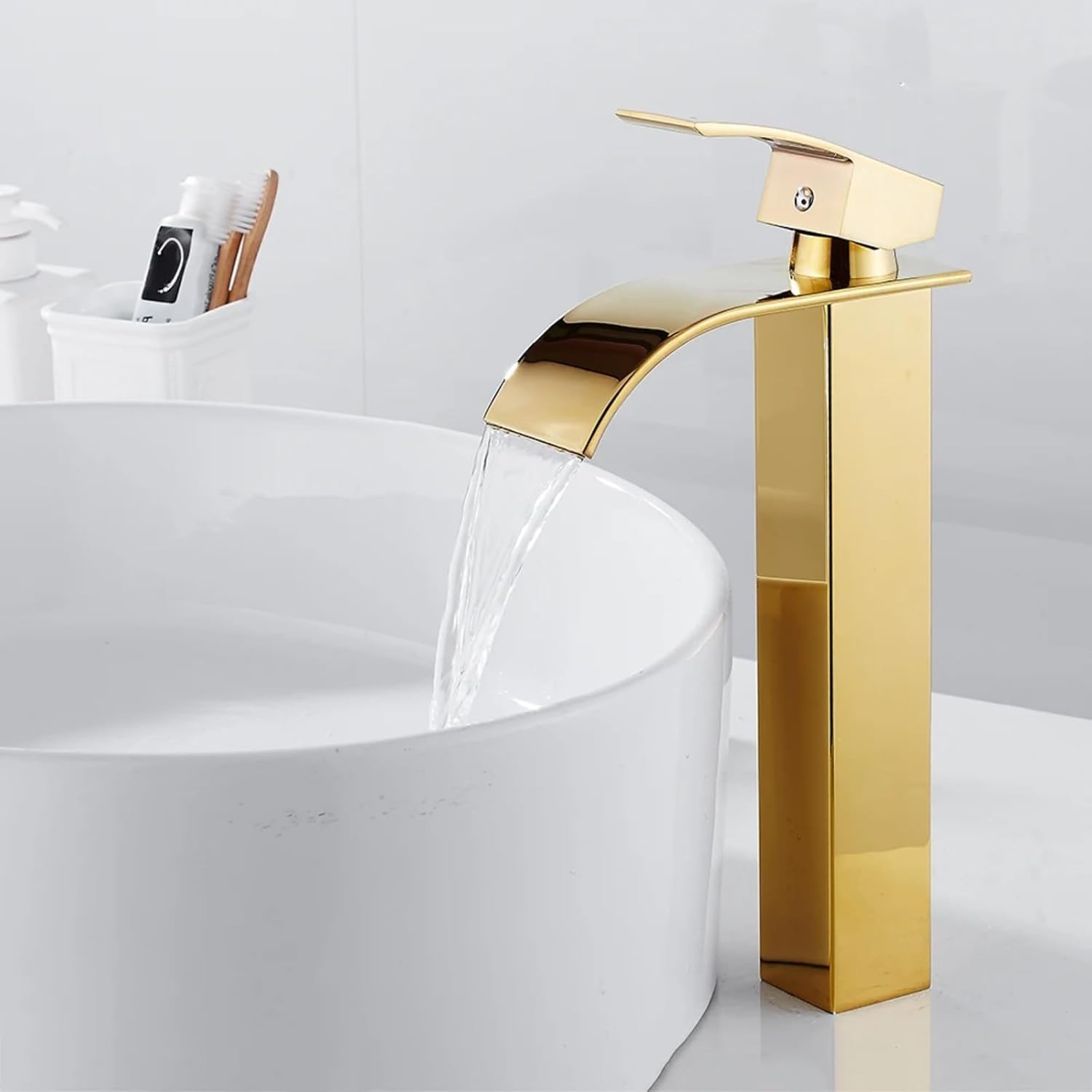 Basin Faucets Gold Brass Faucet Square Bathroom Sink Faucet Single Handle Deck Mounted Toilet Hot and Cold Mixer Water Tap