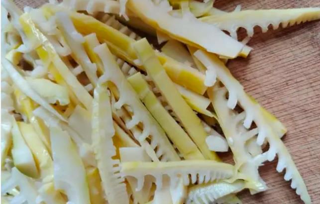 中古厨牌竹笋丝 C/CHEF Bamboo Shoot Strips 6X2950g  ZhuSS